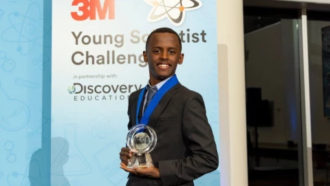 Heman Bekele en el 3M Young Scientist Challenge