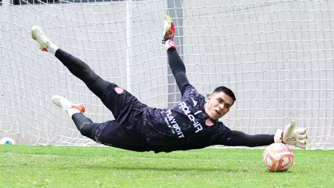 luis malagon en el necaxa