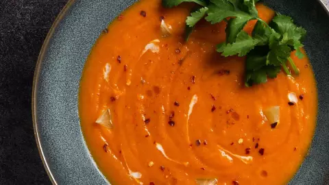 crema flor cempasuchil.