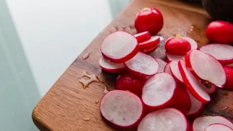 Conoce los beneficios del rábano