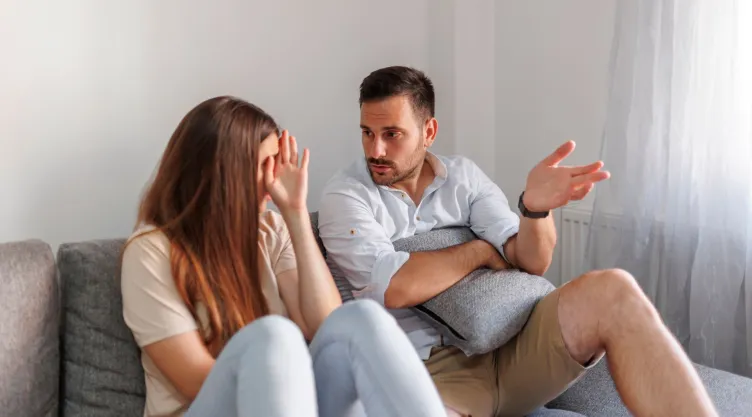 Las señales de que eres una persona problemática, según la psicología