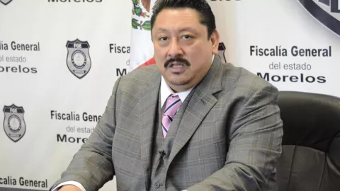 Uriel Carmona libra prisión