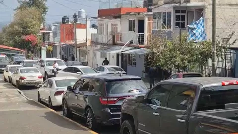 La vialidad fue cerrada durante el operativo en Progreso Macuiltépetl