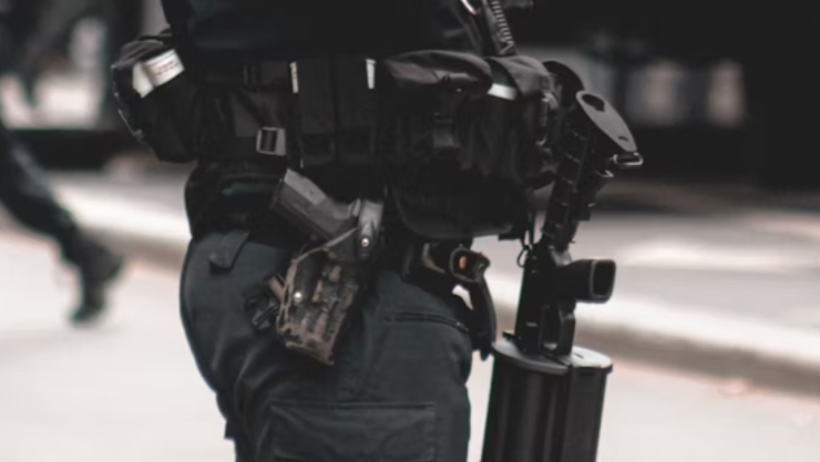 Video: Abuelo de 79 años brutalmente golpeado tras redada en Los Ángeles ¡es estadounidense!