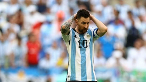 argentina debuta con derrota