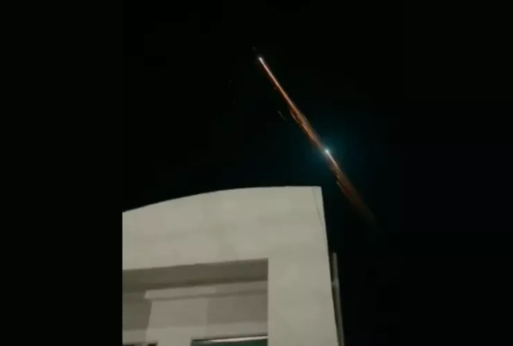 VIDEO: Cohete chino que estaba fuera de control cayó en la Tierra