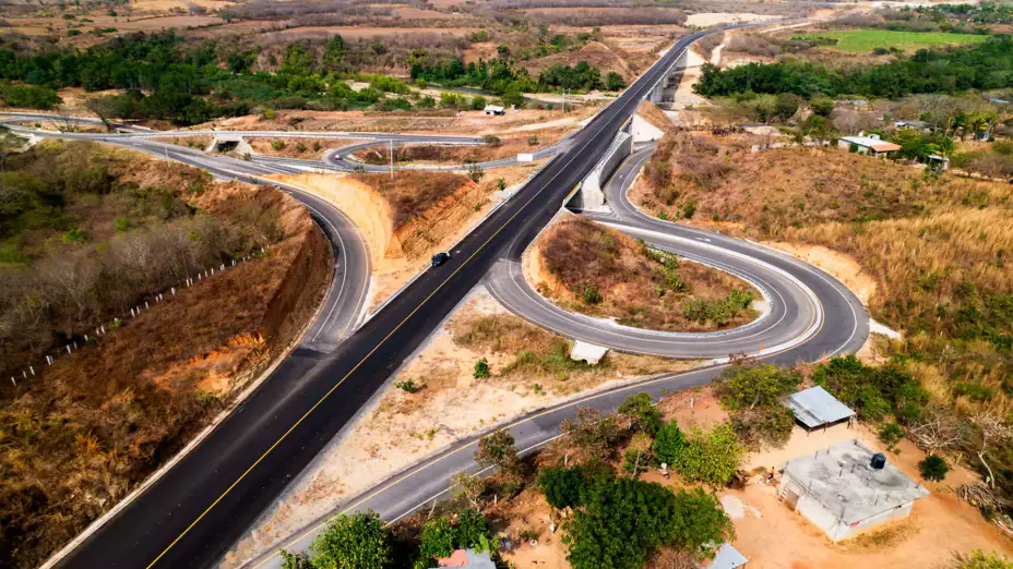 Carretera Barranca Larga – Ventanilla en Oaxaca.