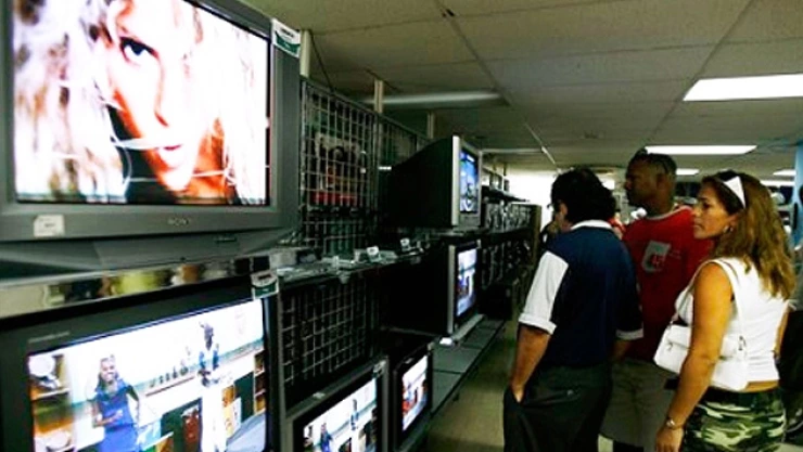 Ventas navideñas en EUA calculadas en 24 mil mdd