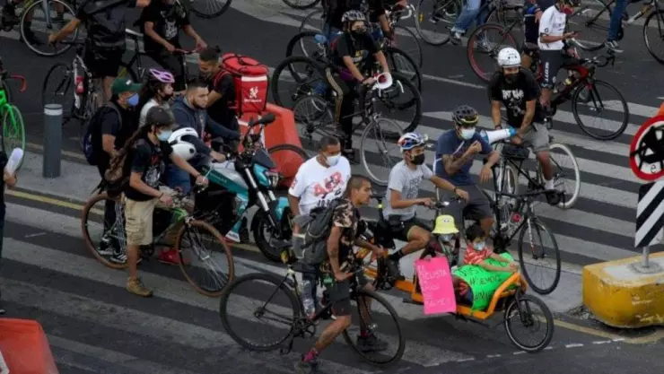 ciclistas manifestación.jpg