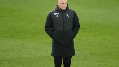 Wayne Rooney se retira del futbol 