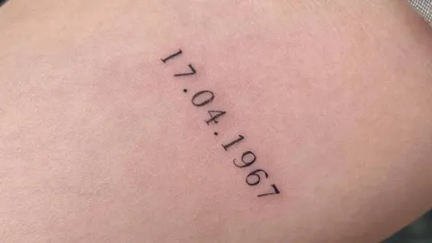 9 diseños de tatuajes minimalistas que no se notan, pero que tienen mucho significado