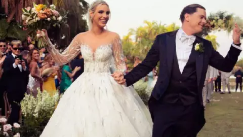 Lele Pons y Guaynaa fueron víctimas de ROBO en París; su anillo de bodas no está