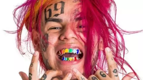 Tekashi 6ix9ine LA Fitness