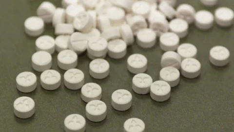 Reto viral con Clonazepam intoxica a jóvenes en México