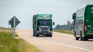 Roban tráiler en la carretera Chalco-Amecameca