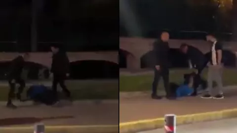 Puebla cadeneros golpean joven zona de bares