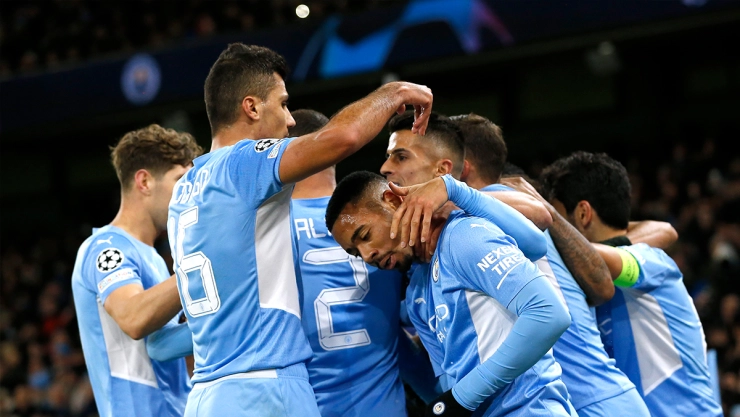 Celebración de Manchester City ante PSG
