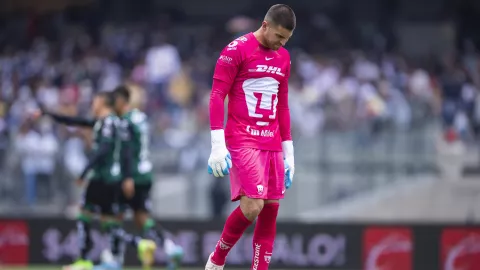 Julio González, portero de Pumas