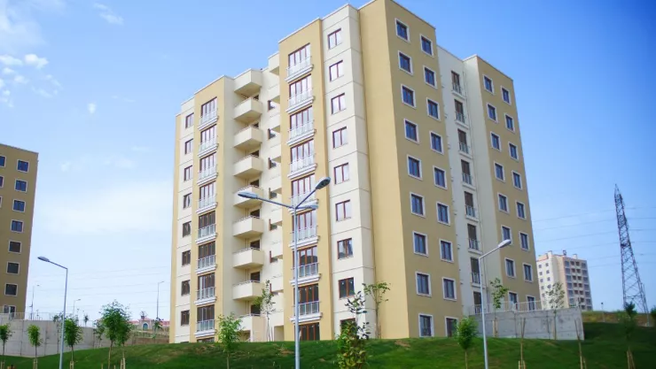 Muere niña de 3 años tras caer del sexto piso de residencial