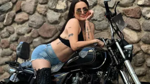 ¡Sol, arena y playa! Celia Lora vacaciona en Bacalar esta Semana Santa 2024