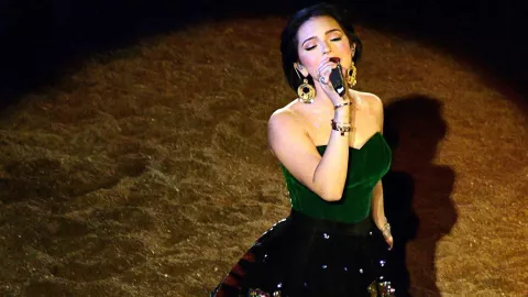 Ángela Aguilar asegura que siempre la elogiaron por su belleza.jpg