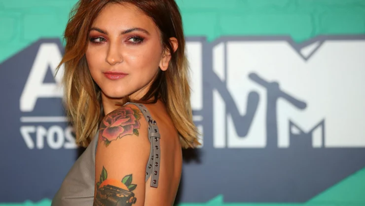 Julia Michaels