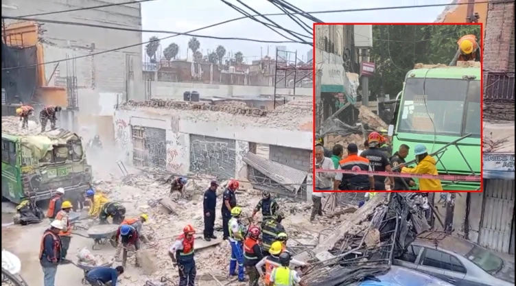 Barda colapsa en el Centro Histórico de CDMX.