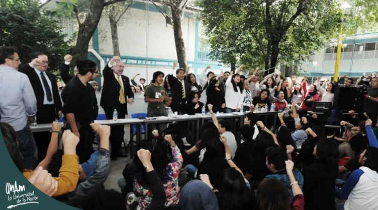 Rector de la UNAM acude al CCH Azcapotzalco