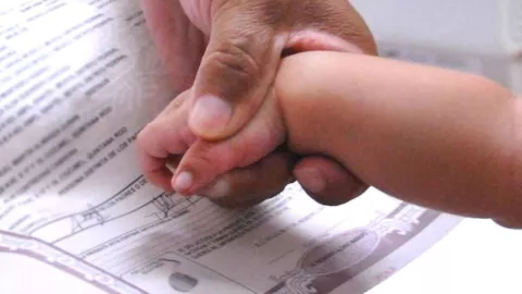 ¿Qué piden para registrar a un bebé en 2024?