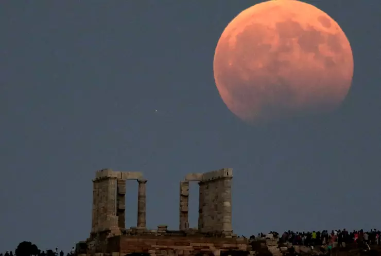 Lo que tienes que saber sobre el eclipse lunar de hoy