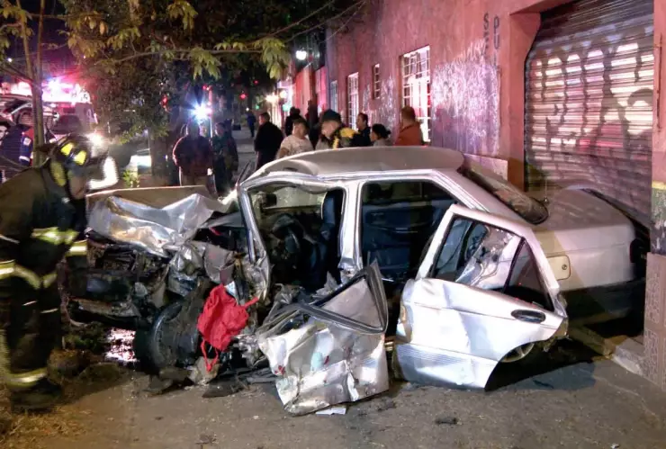 Cinco lesionados en accidente vial en GAM