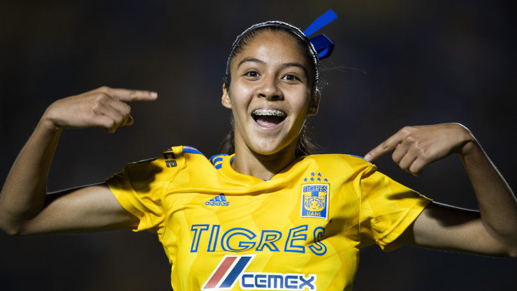 Alison González con Tigres Femenil en 2018