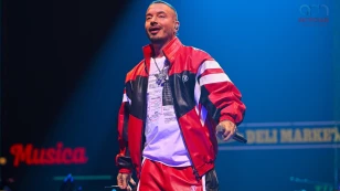  J Balvin 