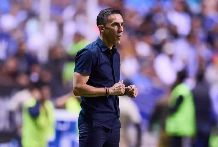 Vicente Sánchez, técnico de Cruz Azul