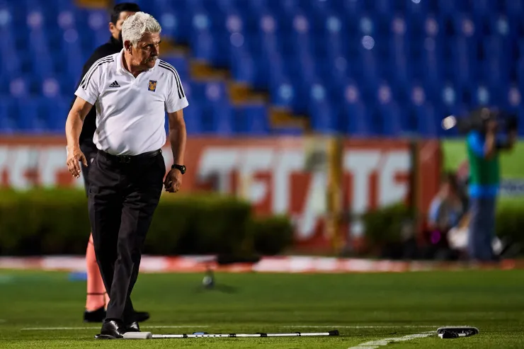 Ferretti cerca de renovar con Tig