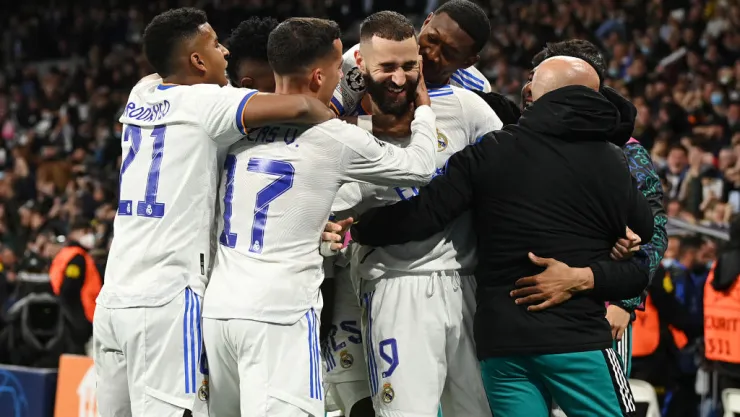 Real Madrid v Chelsea FC Quarter Final Leg Two - UEFA Champions League