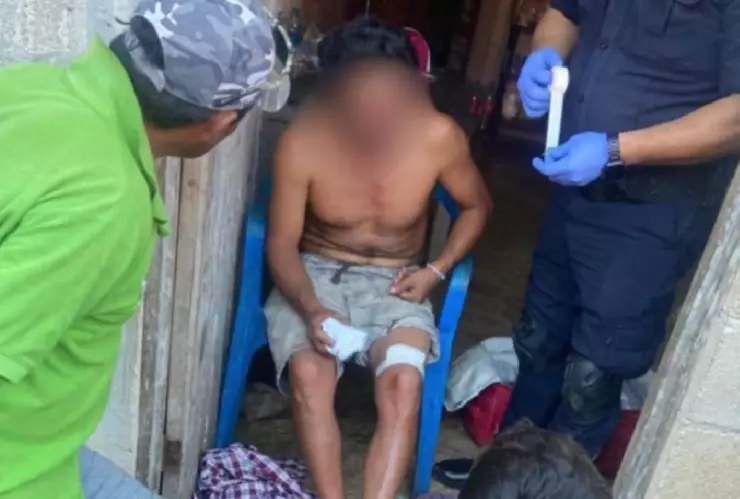 ¡Alarmante! Mujer ATACA a su ESPOSO con un cuchillo en Temax; logró darse a la fuga
