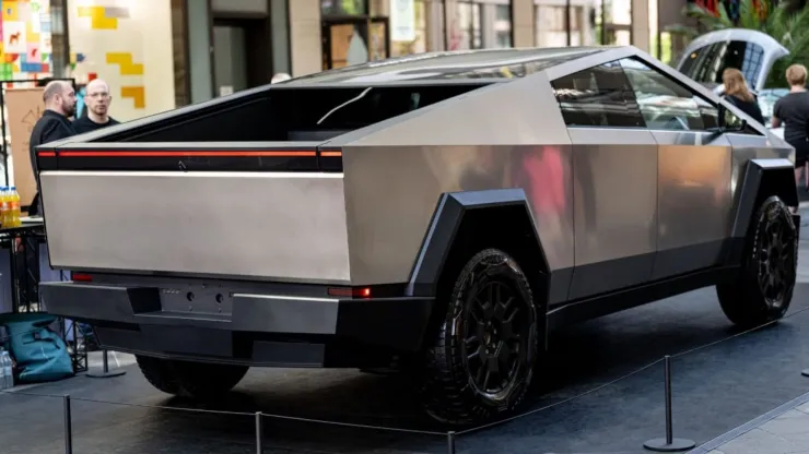 En México hay dos versiones de Tesla Cybertruck