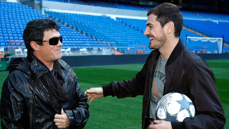 El peculiar regalo de Iker Casillas a Alejandro Sanz en Sudáfrica 2010