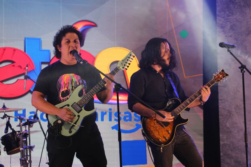 Grupo Nautlán tocó grandes clásicos del rock