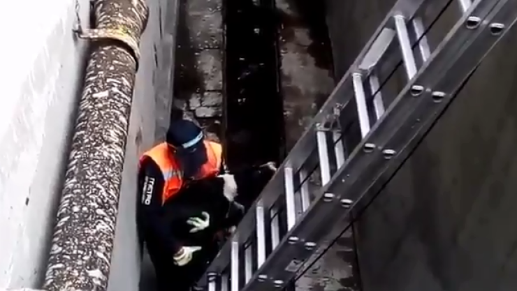 rescate en el metro.png