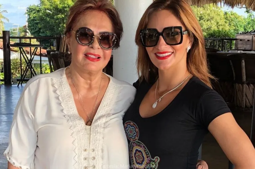 Contigo Mamá