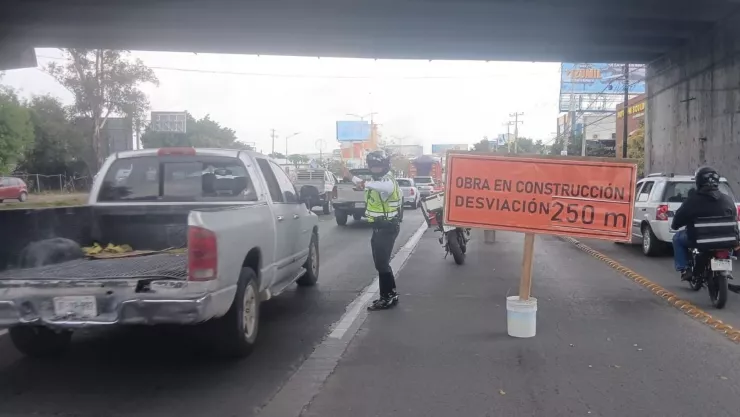¡CUIDADO! CIERRAN carriles de López Mateos en Bugambilias