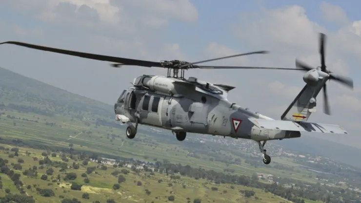 Se desploma helicóptero de la Fuerza Aérea Mexicana en la Sierra de Topia, Durango; hay lesionados