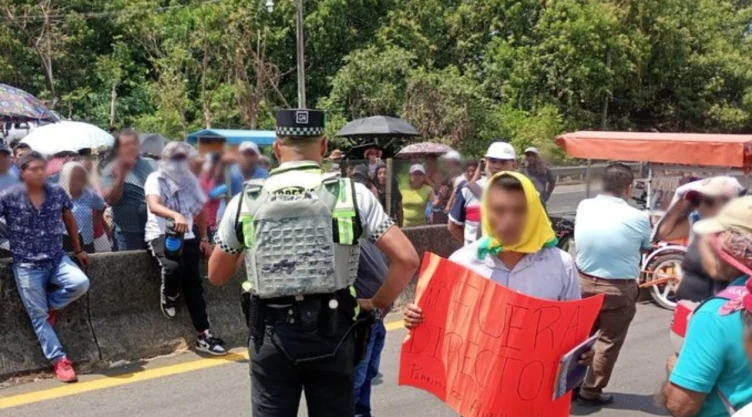 Bloqueo en carretera de Chiapas