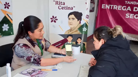 estatus Beca Rita Cetina