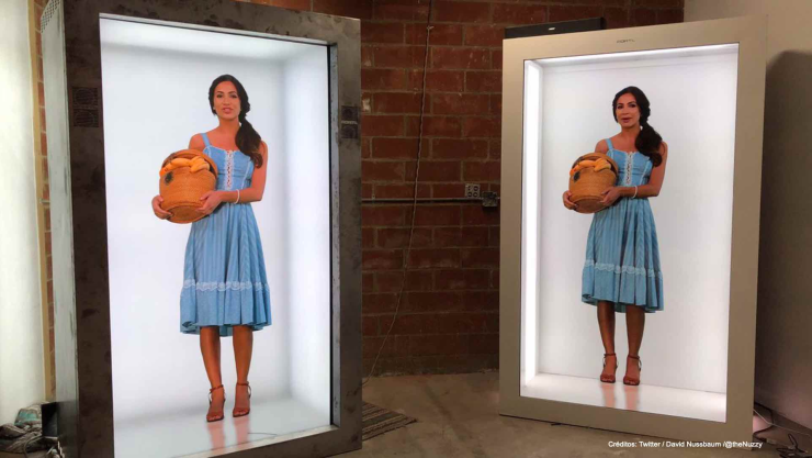 videollamadas hologramas maquina.jpg