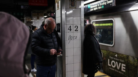 El tiroteo ocurrió en la estación Mount Eden Avenue del metro ubicado en el Bronx de la ciudad de Nueva York.
