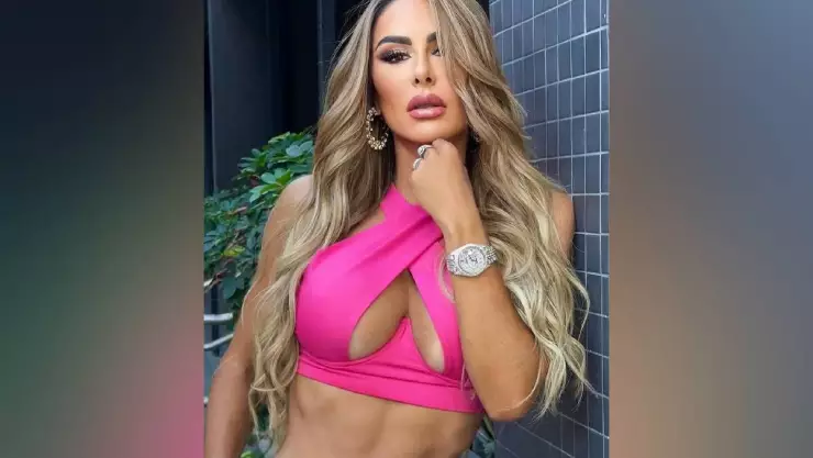 Ninel Conde.