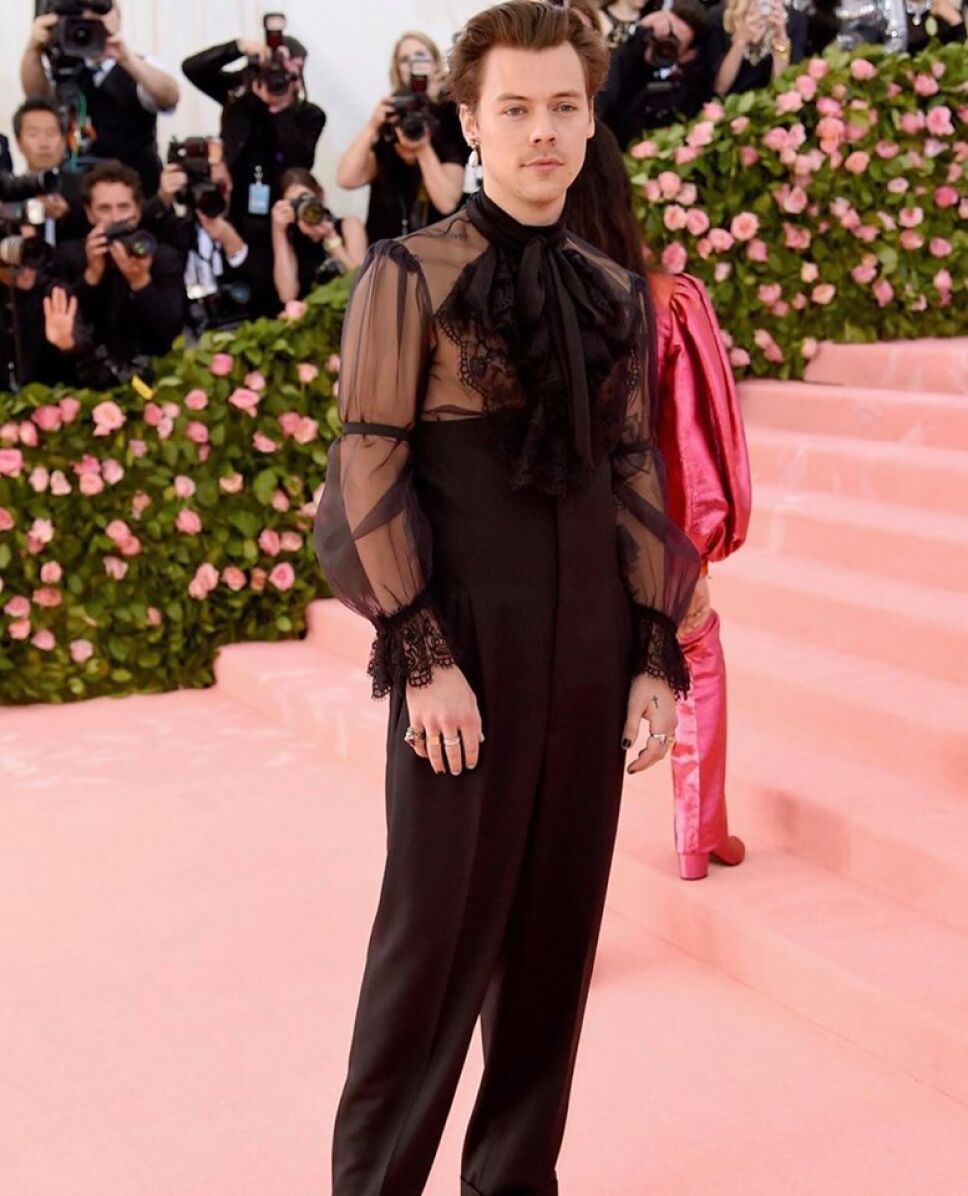 HARRY STYLES MET GALA